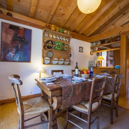 Chalet Sainte-foy-l'argentiere Chalet Sleeps 6