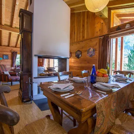 Chalet Sainte-foy-l'argentiere Chalet Sleeps 6 Chamonix