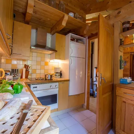 Sainte-foy-l'argentiere Chalet Sleeps 6