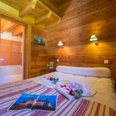 Sainte-foy-l'argentiere Chalet Sleeps 6 Chamonix